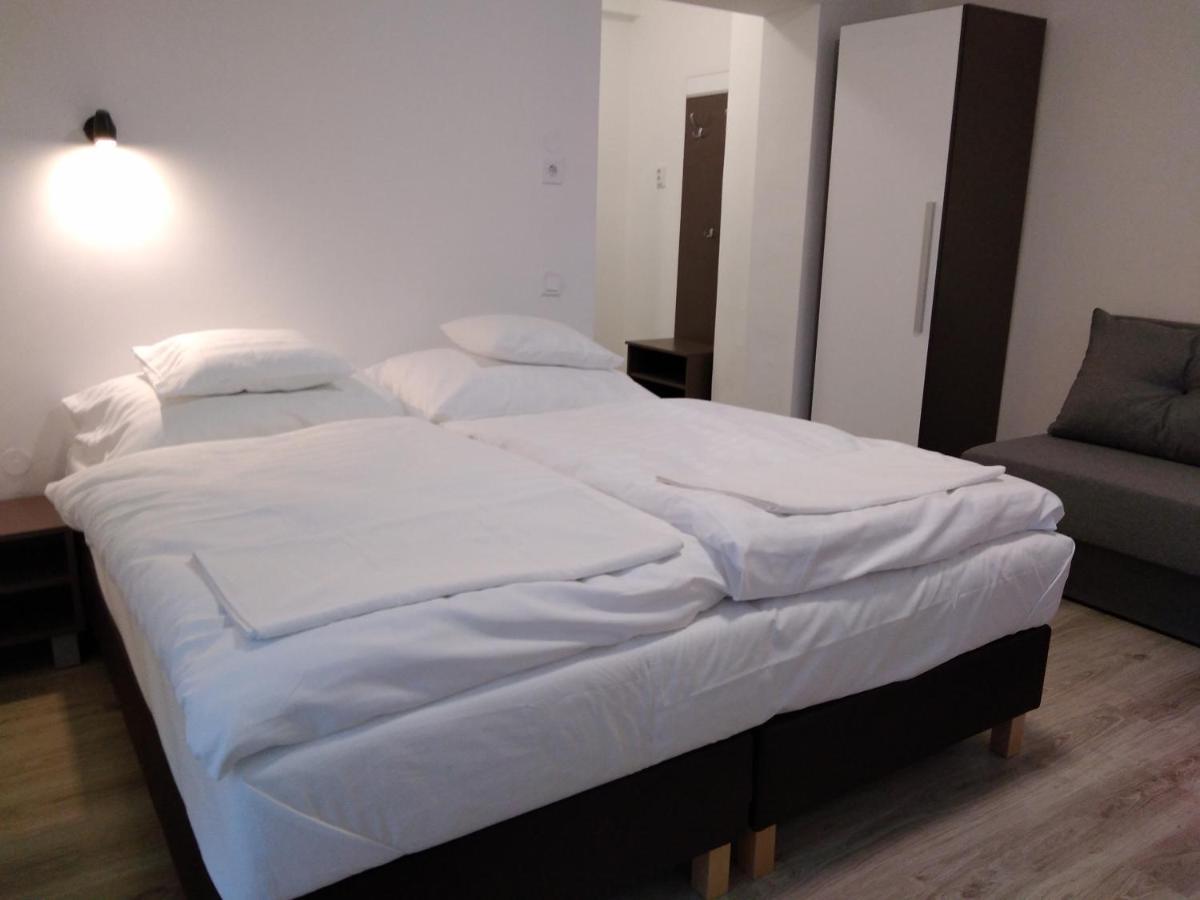 Diana Panzio Bed and Breakfast Matrafured Buitenkant foto